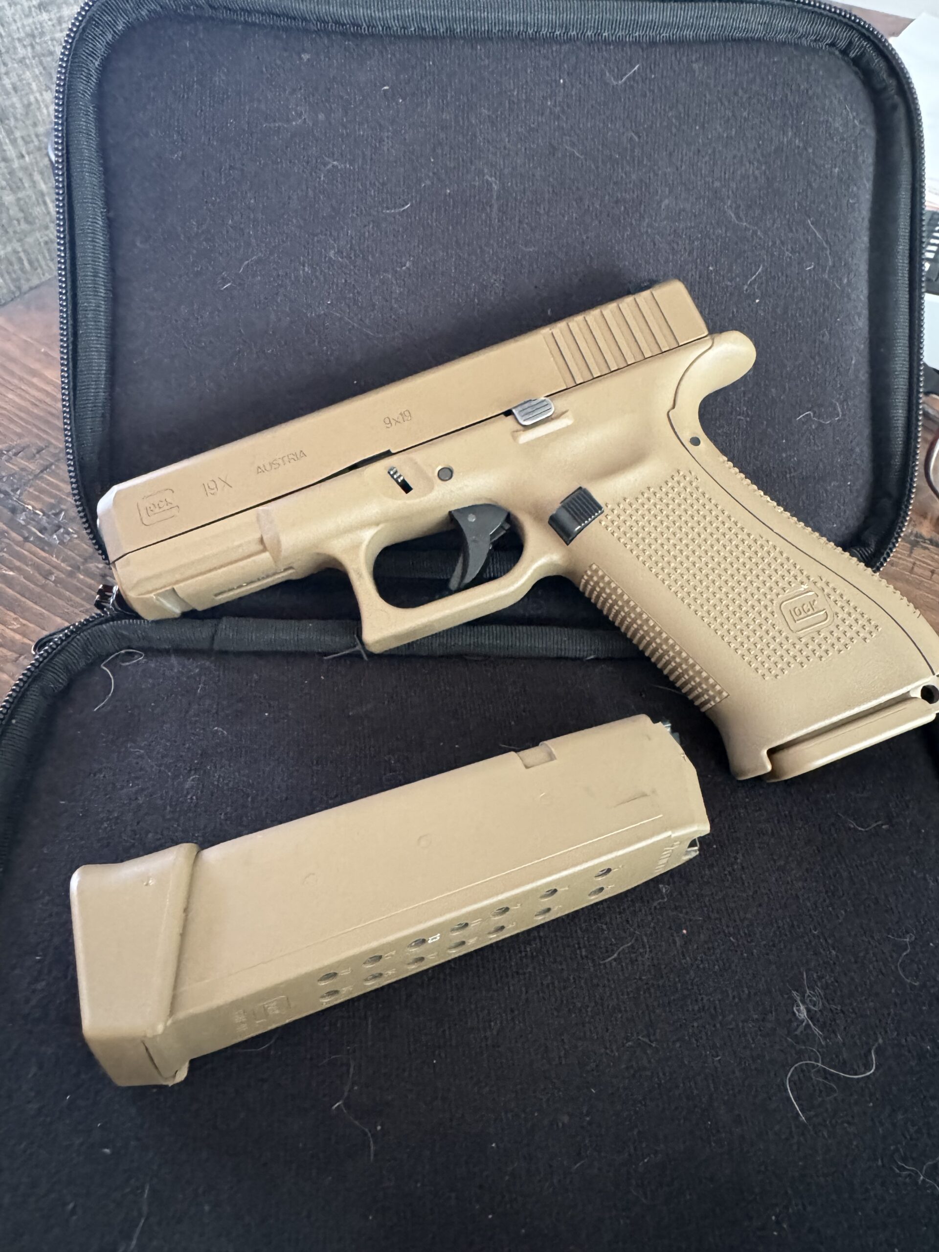 Glock 19X is a hybrid pistol that combines the full-size frame of the Glock 17 with the compact slide of the Glock 19,